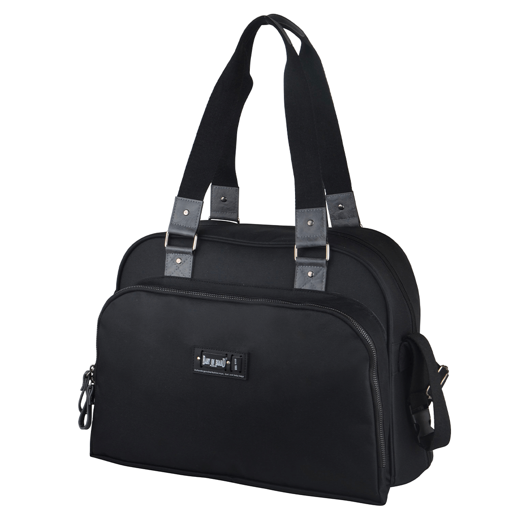 Sac à langer urban classic noir Baby on Board avec détails métalliques et multiples compartiments, idéal pour organiser les affaires de bébé.